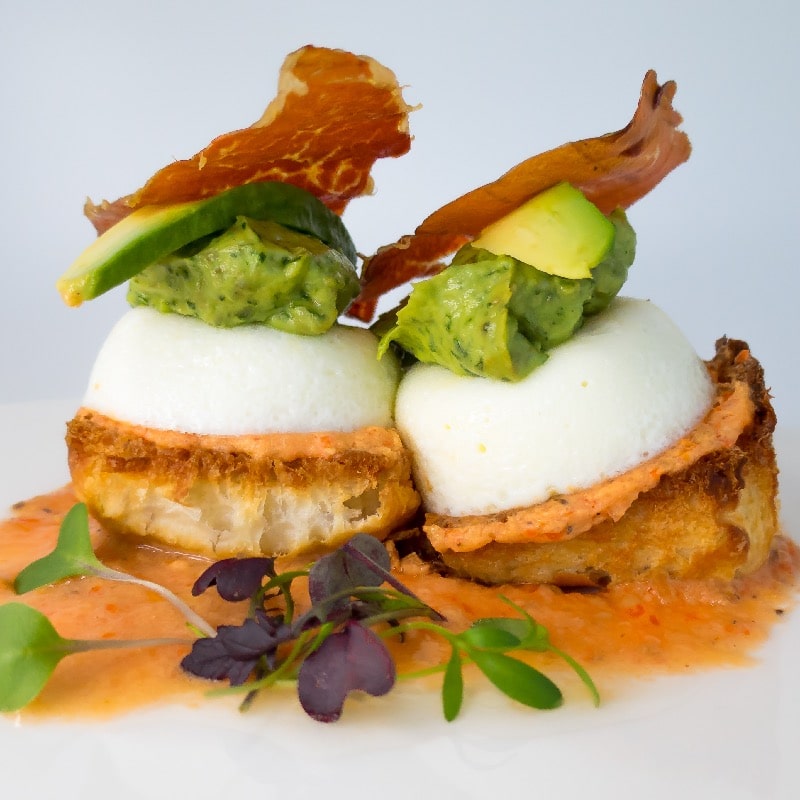 Poached eggs on brioche